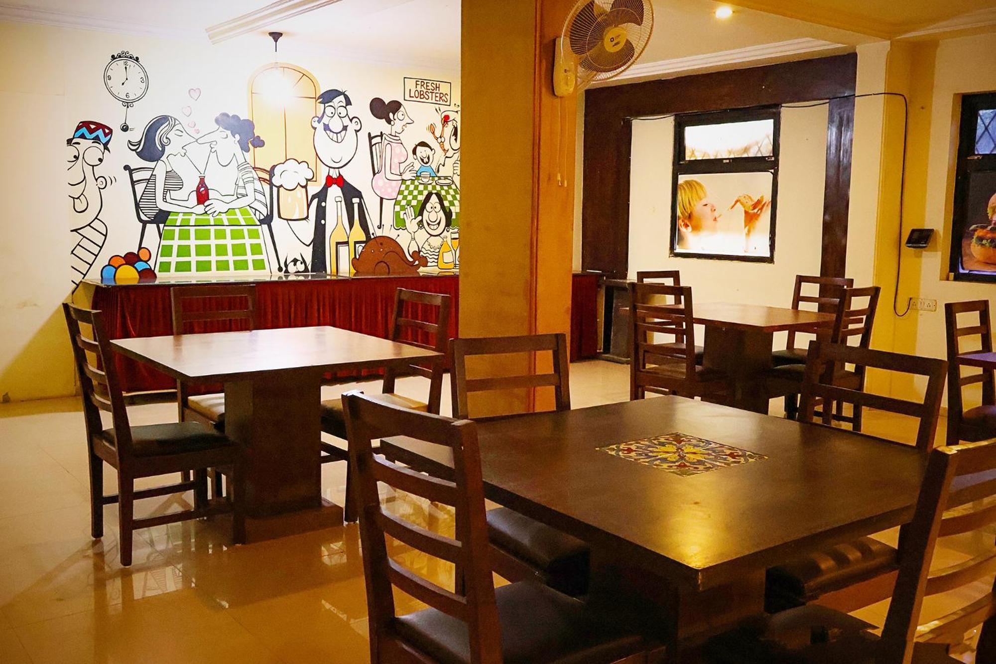 Fabescape Orient Royal Hotell Calangute Exteriör bild